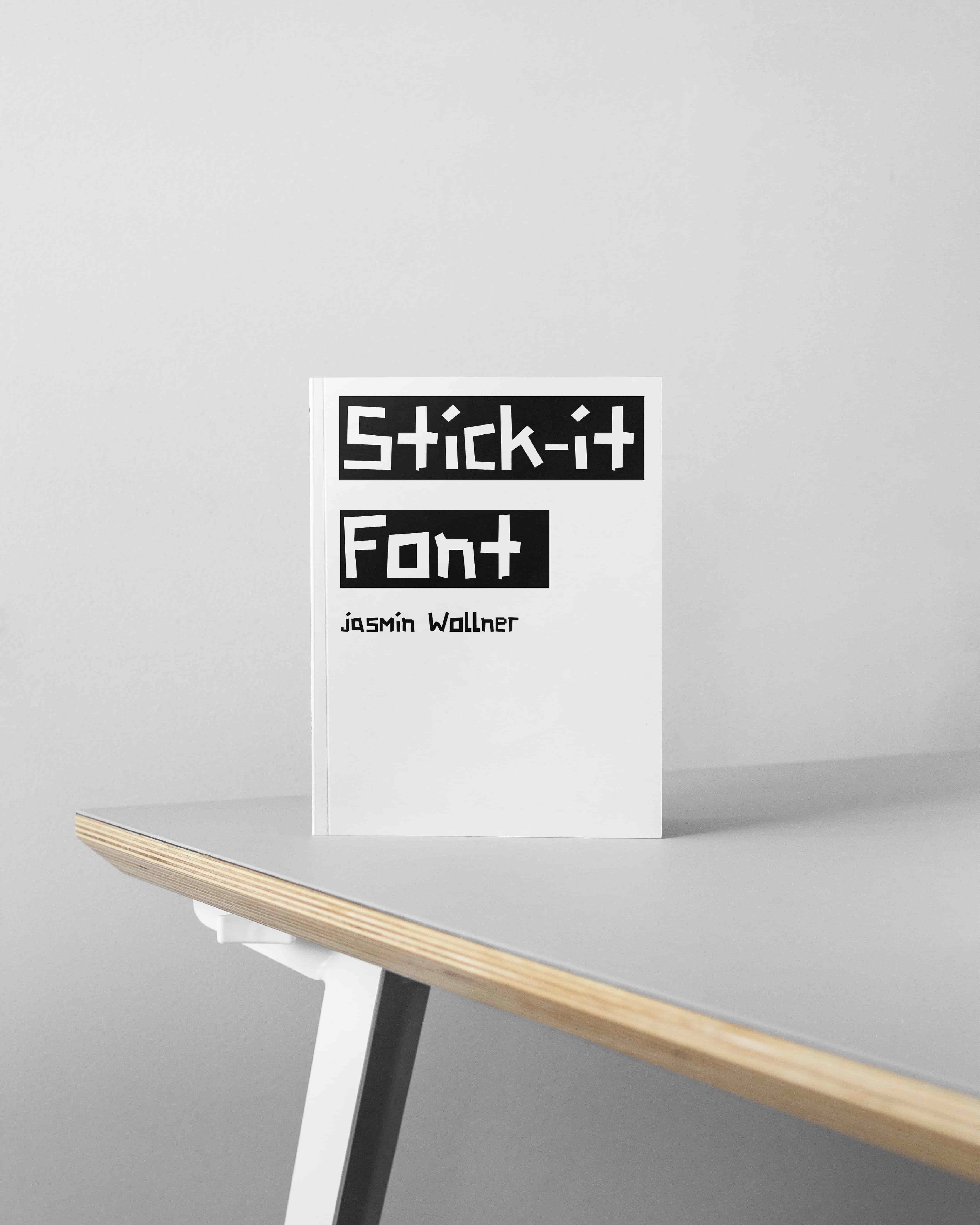 Stick It Font Moke up im Buch Format